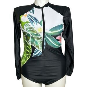 Woman's tropical long sleeve rash guard NWOT Large